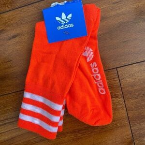 adidas Bright Orange soccer Socks with White Stripes and Trefoil Sz 6-8.5